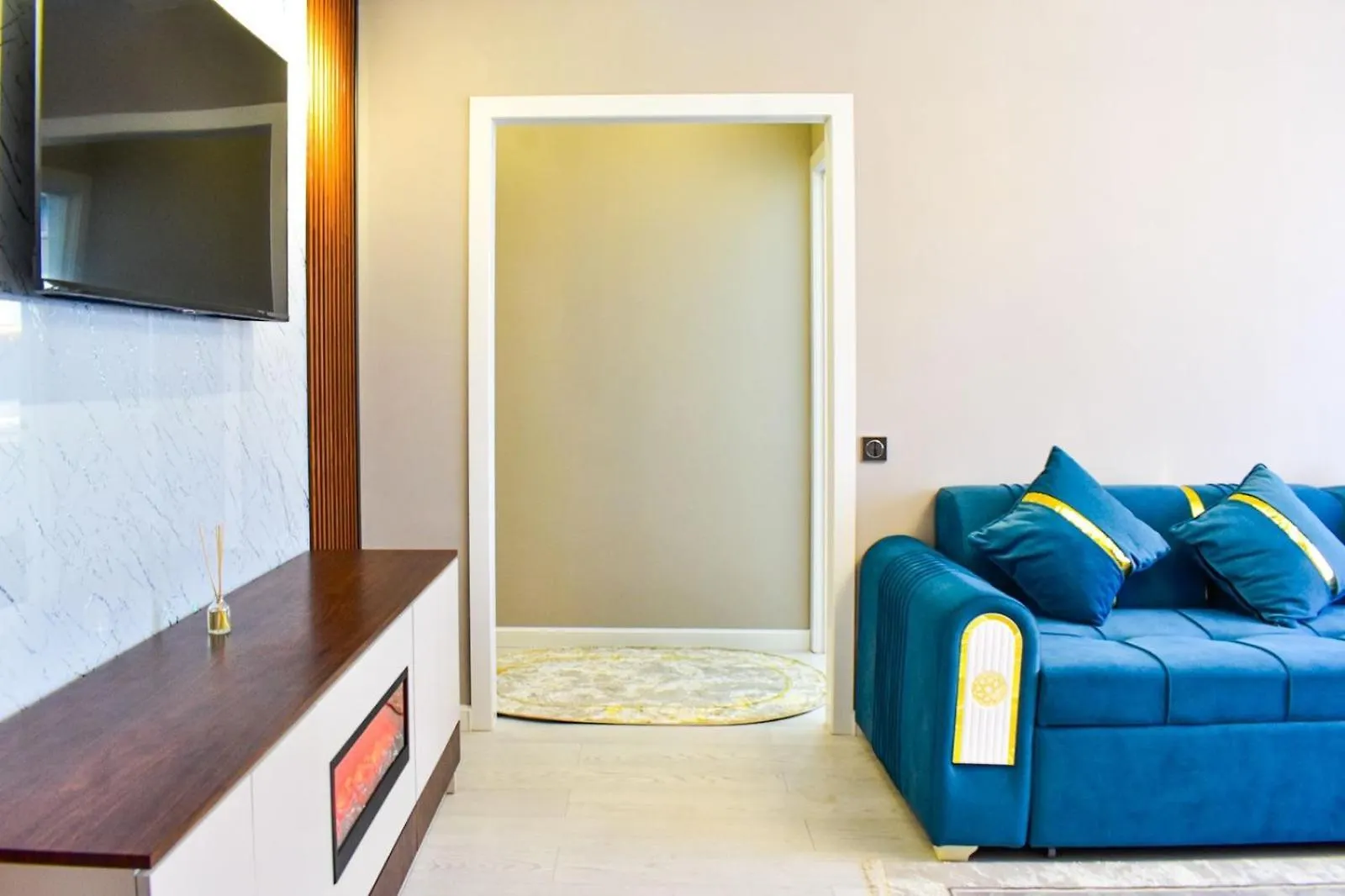 Apartment Апартамент Достар 2-Х Комнатная Almaty