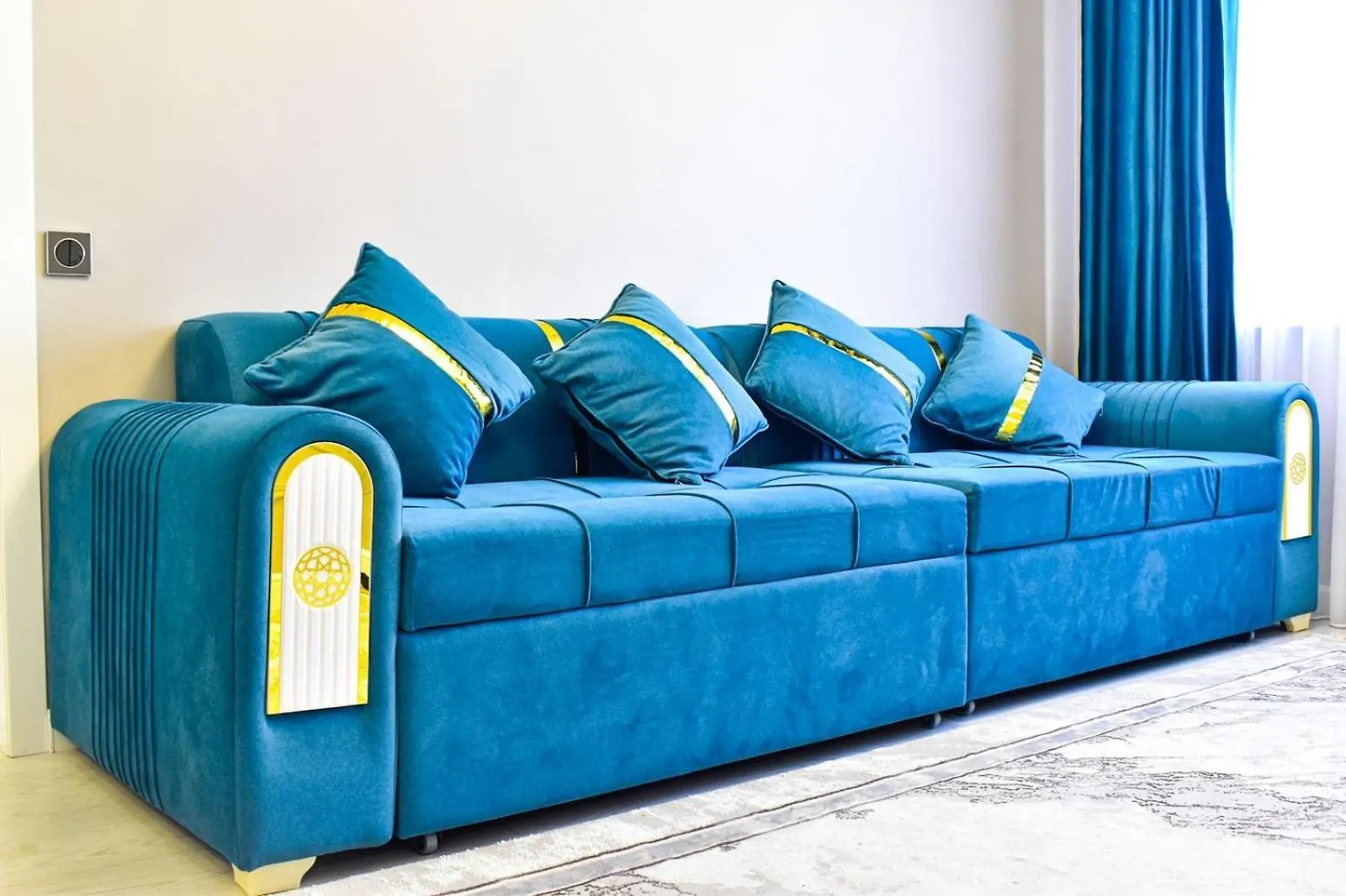 Апартамент Достар 2-Х Комнатная Almaty Apartment