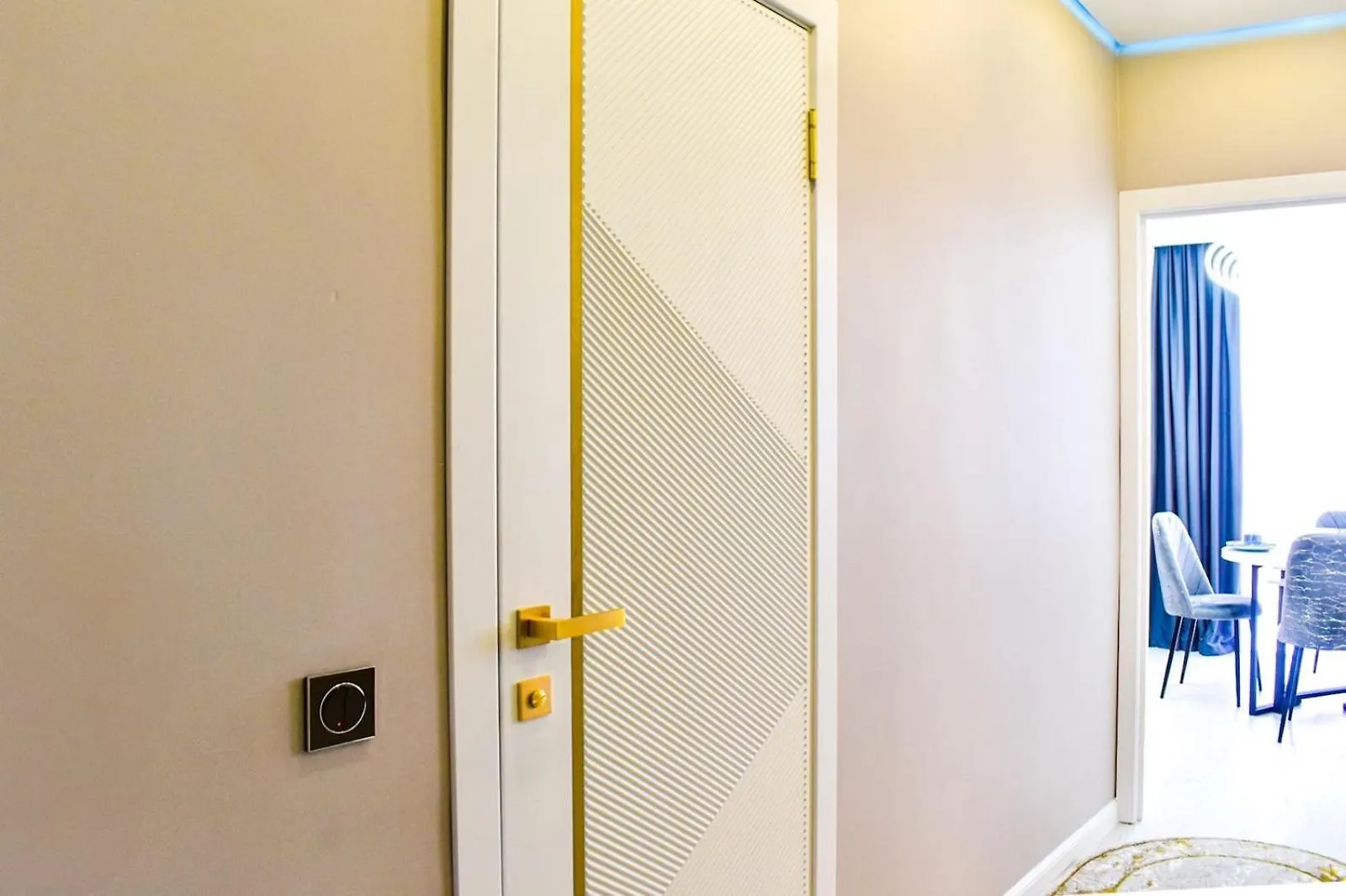 Apartment Апартамент Достар 2-Х Комнатная Almaty Kazakhstan